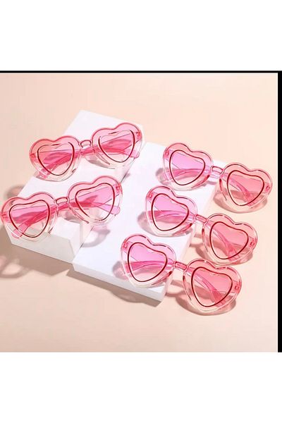 Store Heart Shaped Transparent Party Glasses