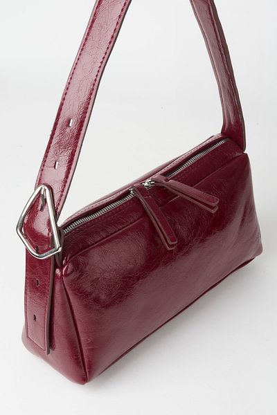 Vivaq Women's Burgundy Baguette Design Strap Lined Patent Leather Faux Leather Zipper Closure Hand and Shoulder Bag