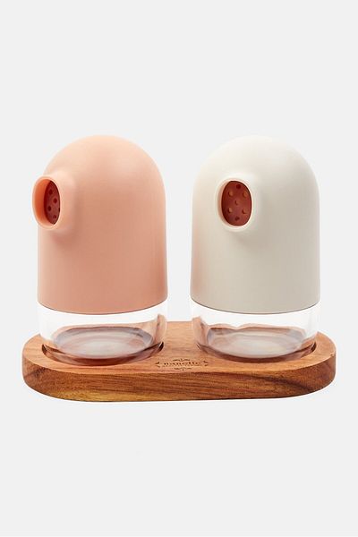 NANETTE LEPORE Salt And Pepper Shaker, Pink