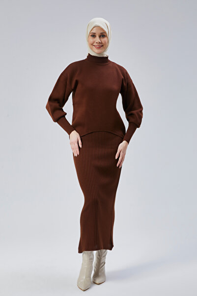 Lumieer Women's Hijab High Collar Solid Long Sleeve Sweater and Knitwear Hijab Dress Suit