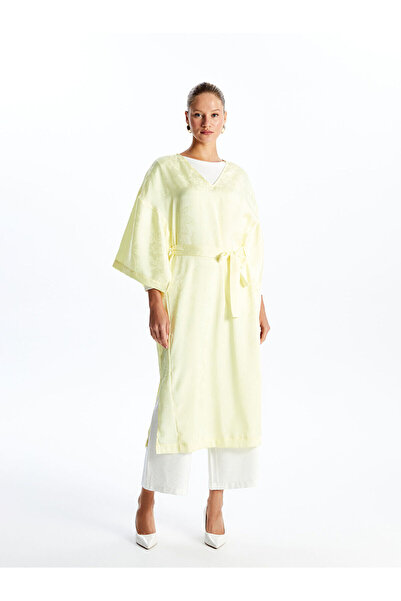 LC Waikiki Nevavm V-Neck Patterned Oversize Dress with a Difference