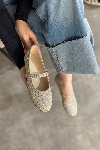 SHOEBELLAS Γυναικείες μπαλαρίνες Mita Beige Stone με λεπτομέρειες