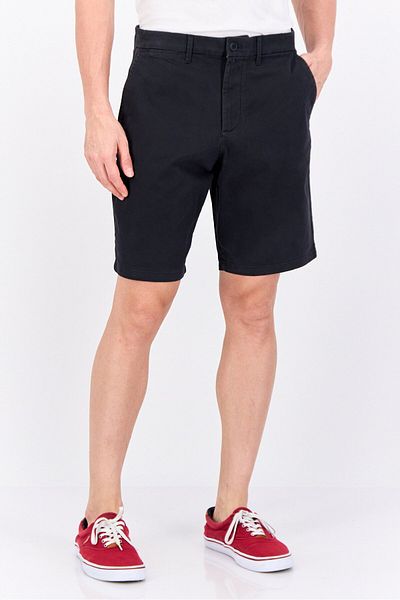 GAP Men Solid 10 Inseam Chino Shorts, Black