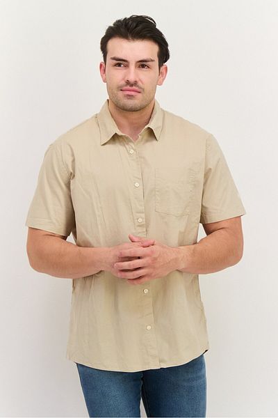 GAP Men Slim Fit Solid Short Sleeves Casual Shirt, Beige