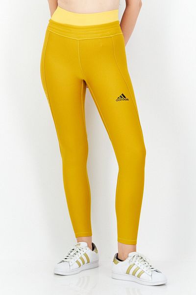 adidas بنطال رياضي مناسب للتدريب للنساء، لون خردل