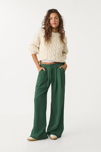 Stradivarius Flowing textured trousers with darts