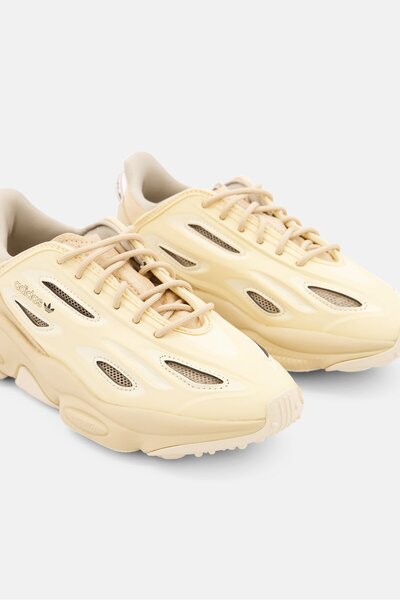 adidas Kids Boy Ozeego Celox Lace Up Closed Toe Shoes, Tan