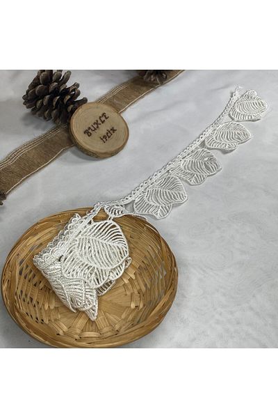 Bukle İplik Leaf Motif Guipure Decorative Small Strip (5 cm Width) - 1 Meter