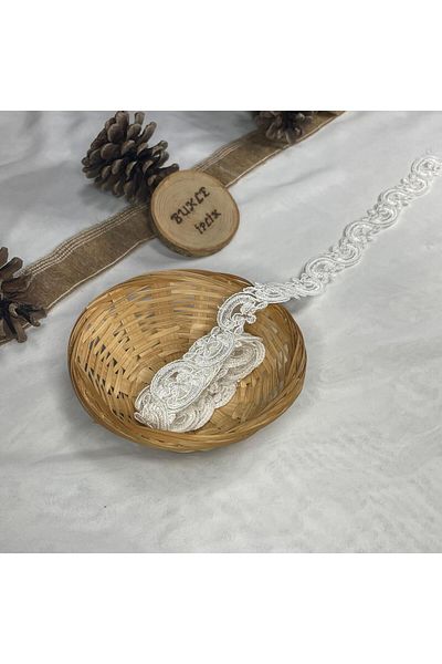 Bukle İplik Flower Path Patterned Guipure Decorative Small Ribbon (2.5 cm Width) - 1 Meter