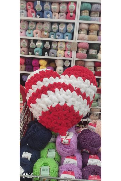 Kevser nur tuhafiye Puffy Heart Pillow