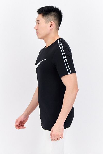 Nike Men Sportswear Fit Short Sleeves Training T-shirt, Black