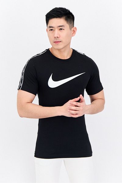 Nike Men Sportswear Fit Short Sleeves Training T-shirt, Black