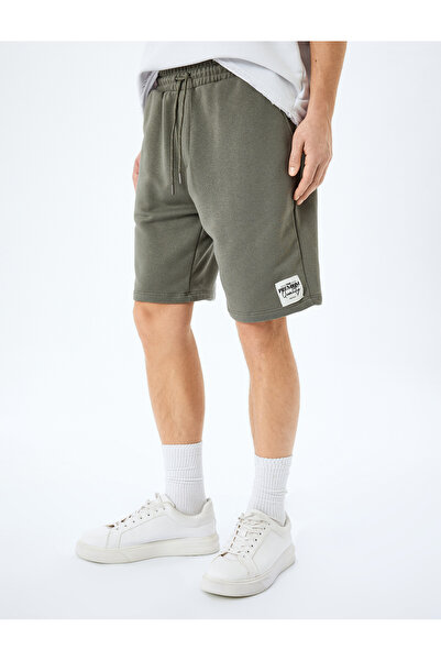 Koton Cepli Etiket Detaylı Pamuk Karışımlı Beli Bağcıklı Şort