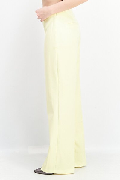 NA-KD Women Regular Fit Solid Stretchable Trouser, Yellow