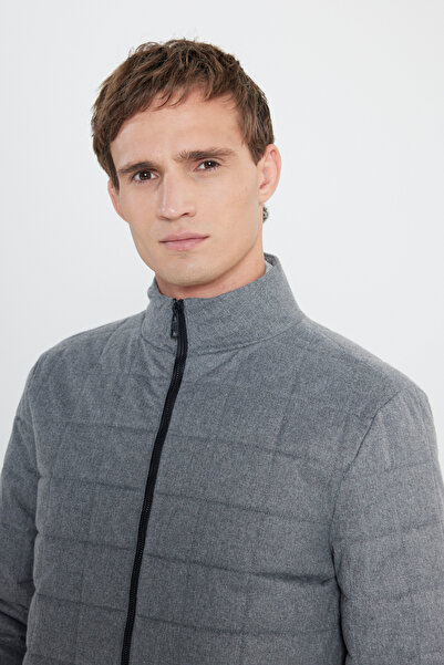 ALTINYILDIZ CLASSICS Erkek Gri Standart Fit Normal Kesim Dik Yaka Kapitone Desenli Yan Cepli Şişme Mont