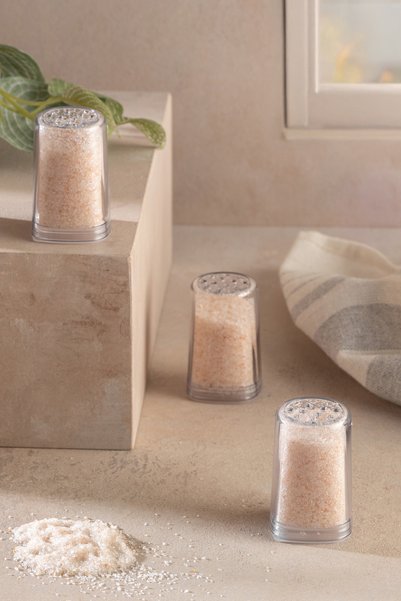 Vienev Set of 24 Mini Salt and Pepper Shakers Transparent