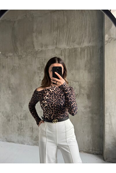 BNK Shop Bluză asimetrică cu umăr dezactivat pentru femei, elegantă și la modă