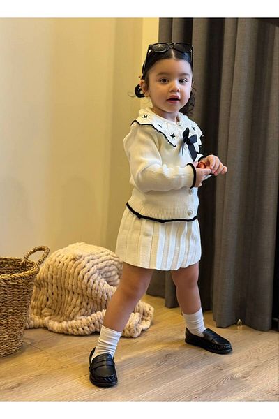 anonim Girl's Ribbon Skirt Knitwear Set