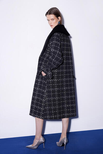 Touché Privé Long Tuvit Coat