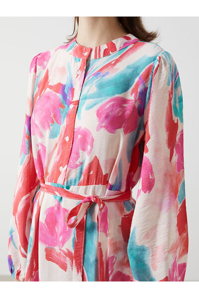 LC Waikiki Dámské šaty se vzorem límečku LCW Modest