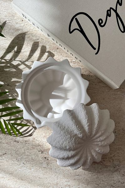 Mandalin Art Studio Hm Equivalent - Decorative Concrete Corrugated Lid Box