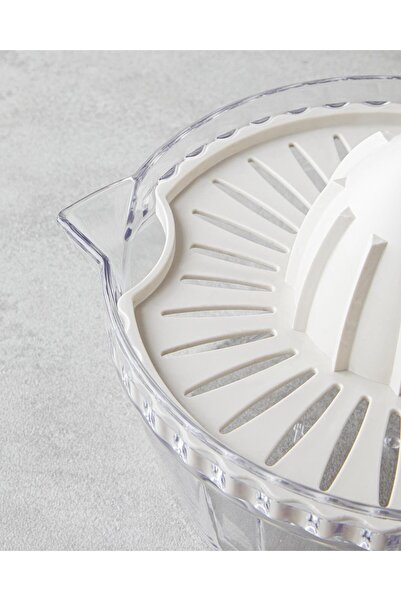 English Home Lorena 700 ml Cream Color Plastic Lemon Squeezer