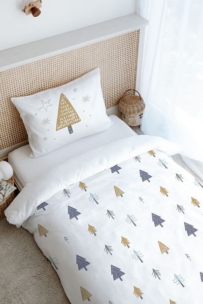 Tuğba Kuğu Single Duvet Cover Set (160X220) - Iconic Series - Christmas Trees