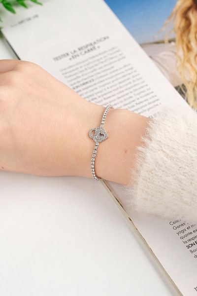 Jack Ferrero Women's Zircon Stone Vip Bracelet Color Does Not Throw