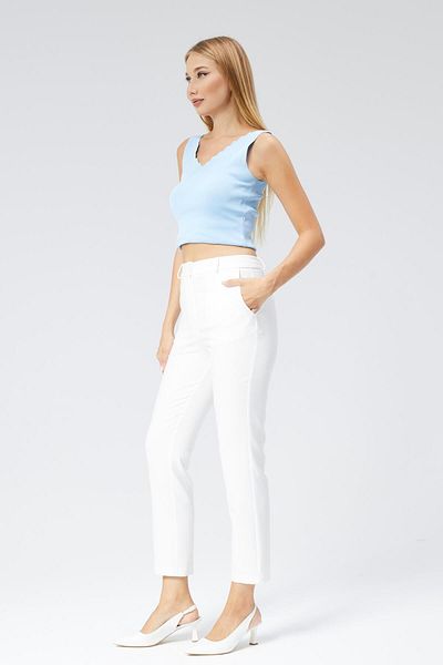 Appleline Women's Plus Size Classic Narrow Leg Ankle Length Carrot Pants White