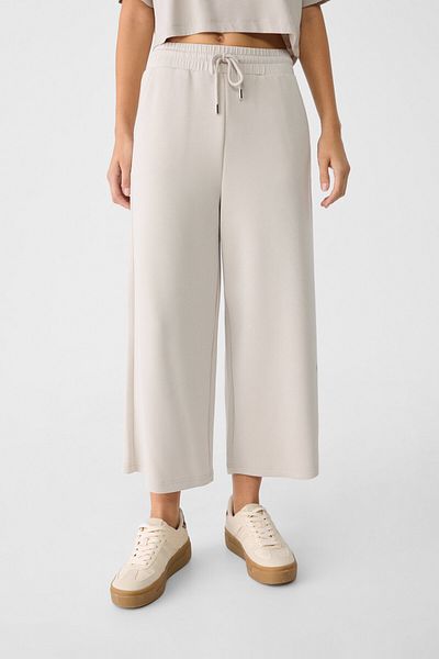 Stradivarius Flowing soft-touch culottes