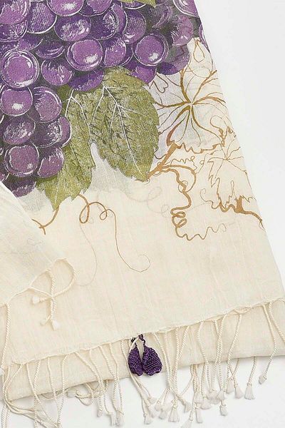 Dosimira Black Grape Scarf