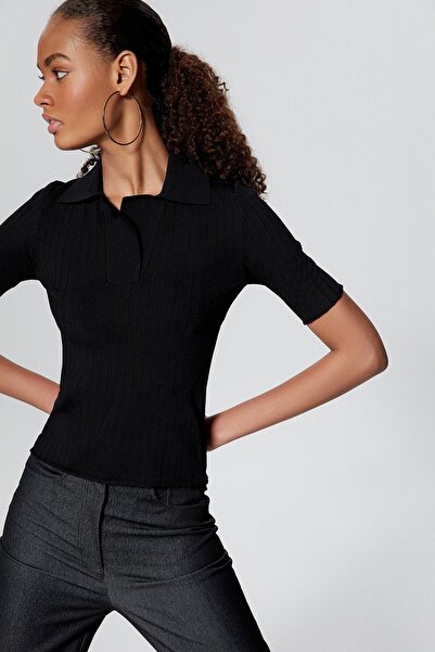 rue Bluză neagră de tricotaj cu guler