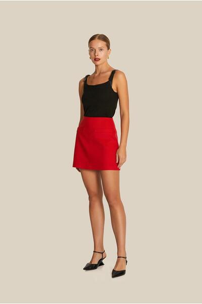 Rue Studio Μαύρη μπλούζα με δερμάτινο λουράκι