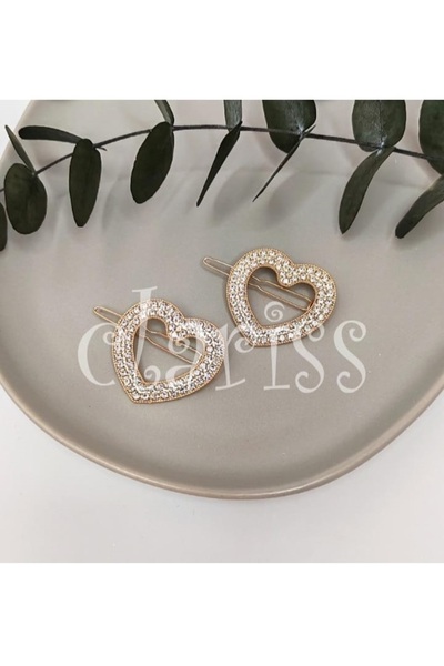 ella'nın çarşısı Model inimă, piatră de zirconiu, cataramă laterală din metal...