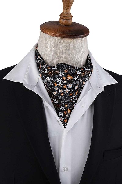 Kravatkolik Men's Black Floral Patterned Scarf - K611