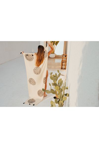 Pamukme COTTON BEACH TOWEL - MANDALA DESIGN BLACK