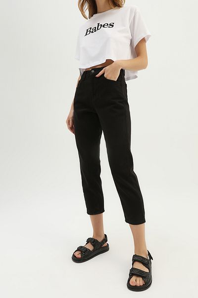 Quzu Black Gabardine Mom Jean