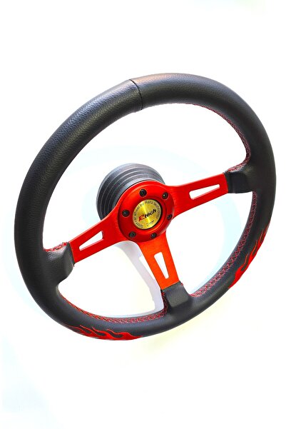 🏎️ Momo ile Aracınıza Stil Katın! Direksiyon ve Aksesuarları