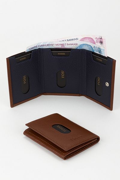 Fossil Boxed Genuine Leather Tan Unisex Hand Portfolio Card Holder Wallet