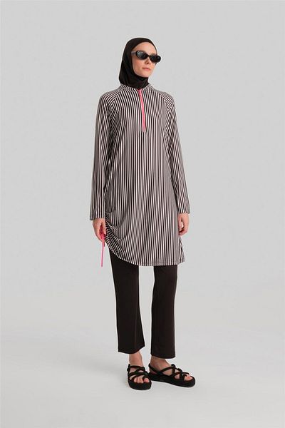 Armine 24Yd8912 Model de costum de baie Hijab - alb-negru