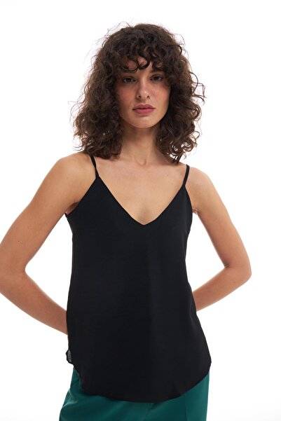 Quzu Askılı V Yaka Bluz Siyah