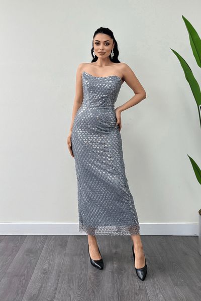 giyimmasalı Βραδινό φόρεμα στράπλες από ύφασμα Full Beaded - ΓΚΡΙ