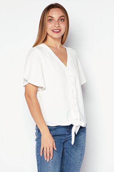 Vince Camuto Women V Neck Short Sleeve Plain Top, White