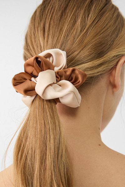 Stradivarius Set of 3 scrunchies