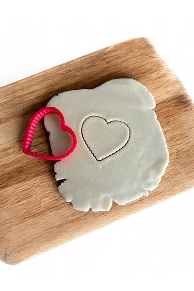 Home Valentine's Day Cookie Mold, Serrated Heart Cookie Mold
