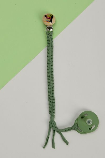 e&f Store Hand Knitted Natural Wooden Pacifier Holder - Penguin - Green