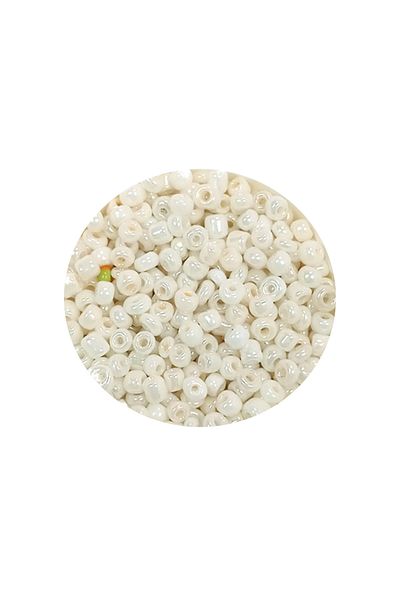 STUMBANNG Bulk glass sand beads (11/0) 2 mm - 60 grams - bright white - bnc065