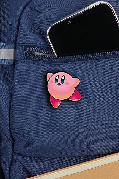 Rozzy Lab Kirby Kurgusal Karakter Pin - Rozet - Ahşap - Broş - Yaka Çanta Aksesuar