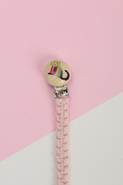 e&f Store Hand Knitted Natural Wooden Pacifier Holder - Monkey - Pink