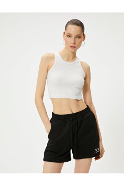 caddekombin Γυναικείο σορτς με στάμπα με τυπωμένο κείμενο, λεπτή εφαρμογή, μαύρο σορτς με λεπτομέρεια με κορδόνι τσέπης